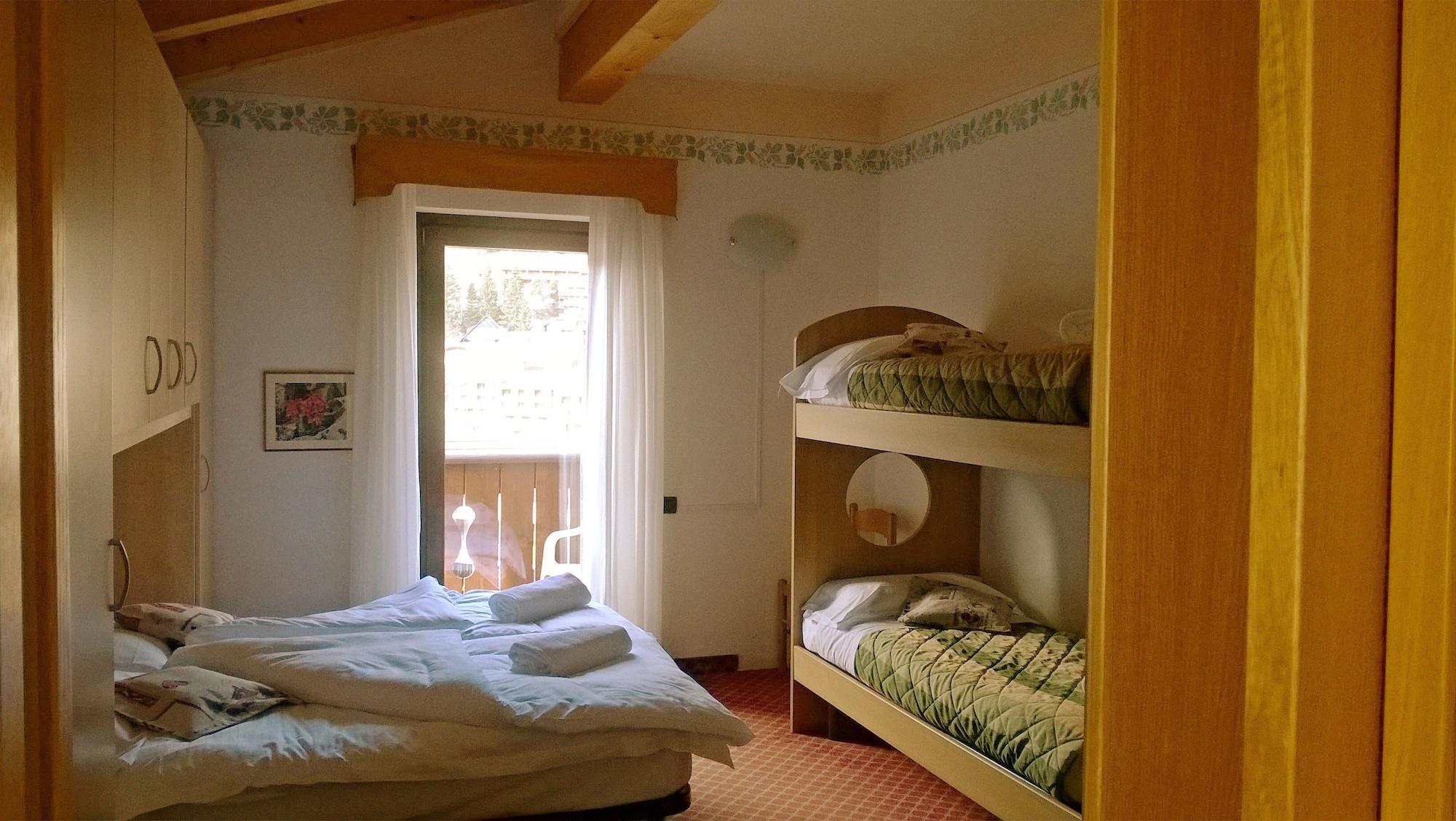 Hotel Villa Emma Madonna Exteriér fotografie