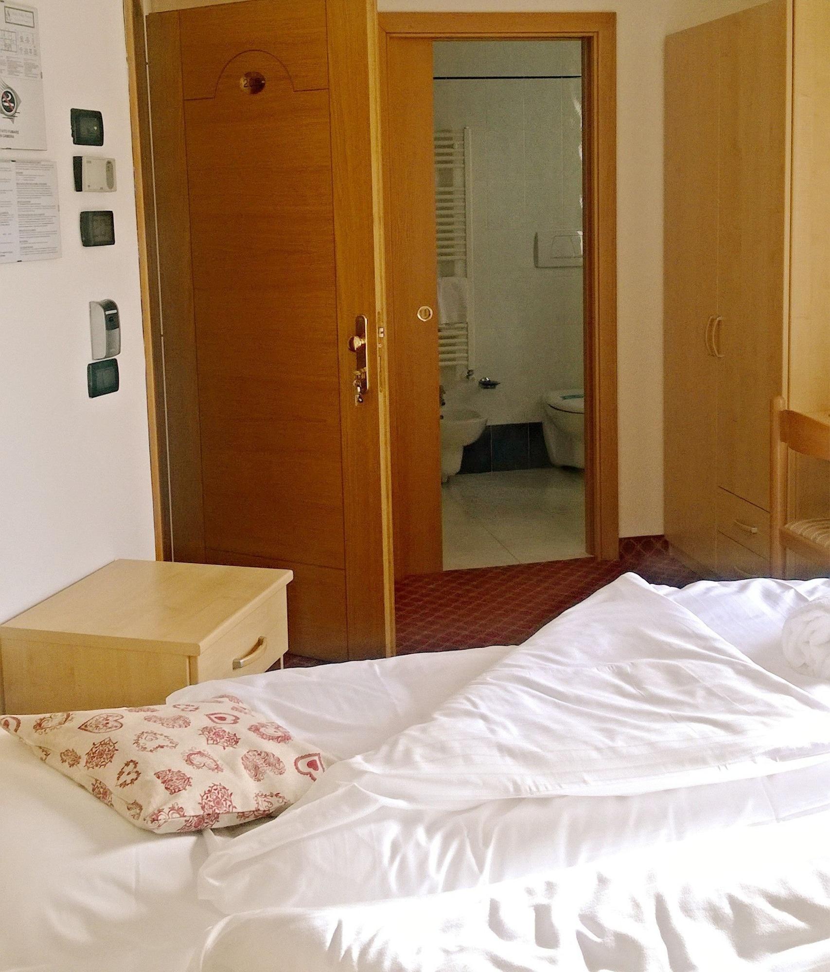 Hotel Villa Emma Madonna Exteriér fotografie